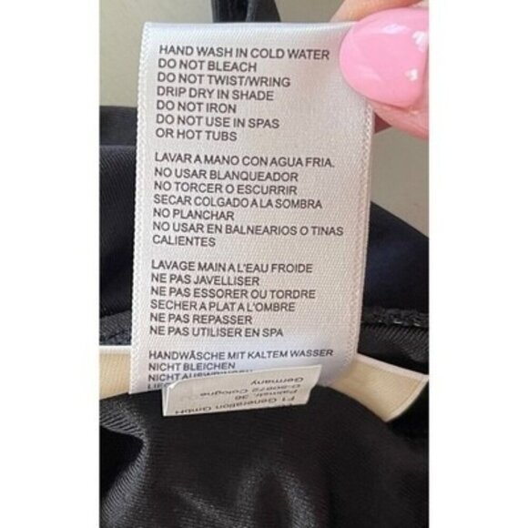 Michael Kors Logo Chain Scoopneck One Piece Black Swimsuit Size 4 $122 NWT - Picture 5 of 5